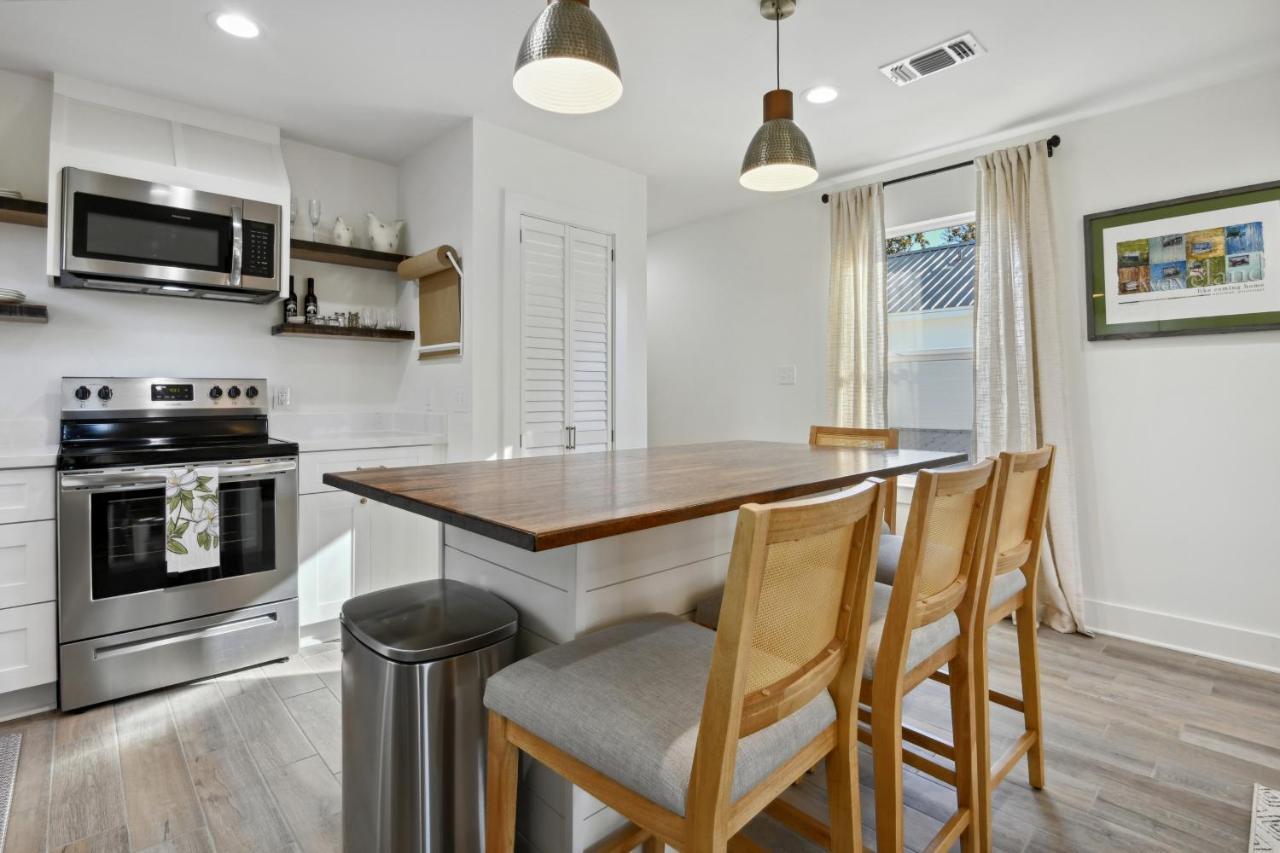Vacation Rental Bay St Louis Walk To Beach, Dining, Shopping, And Nightlife Bay St. Louis المظهر الخارجي الصورة